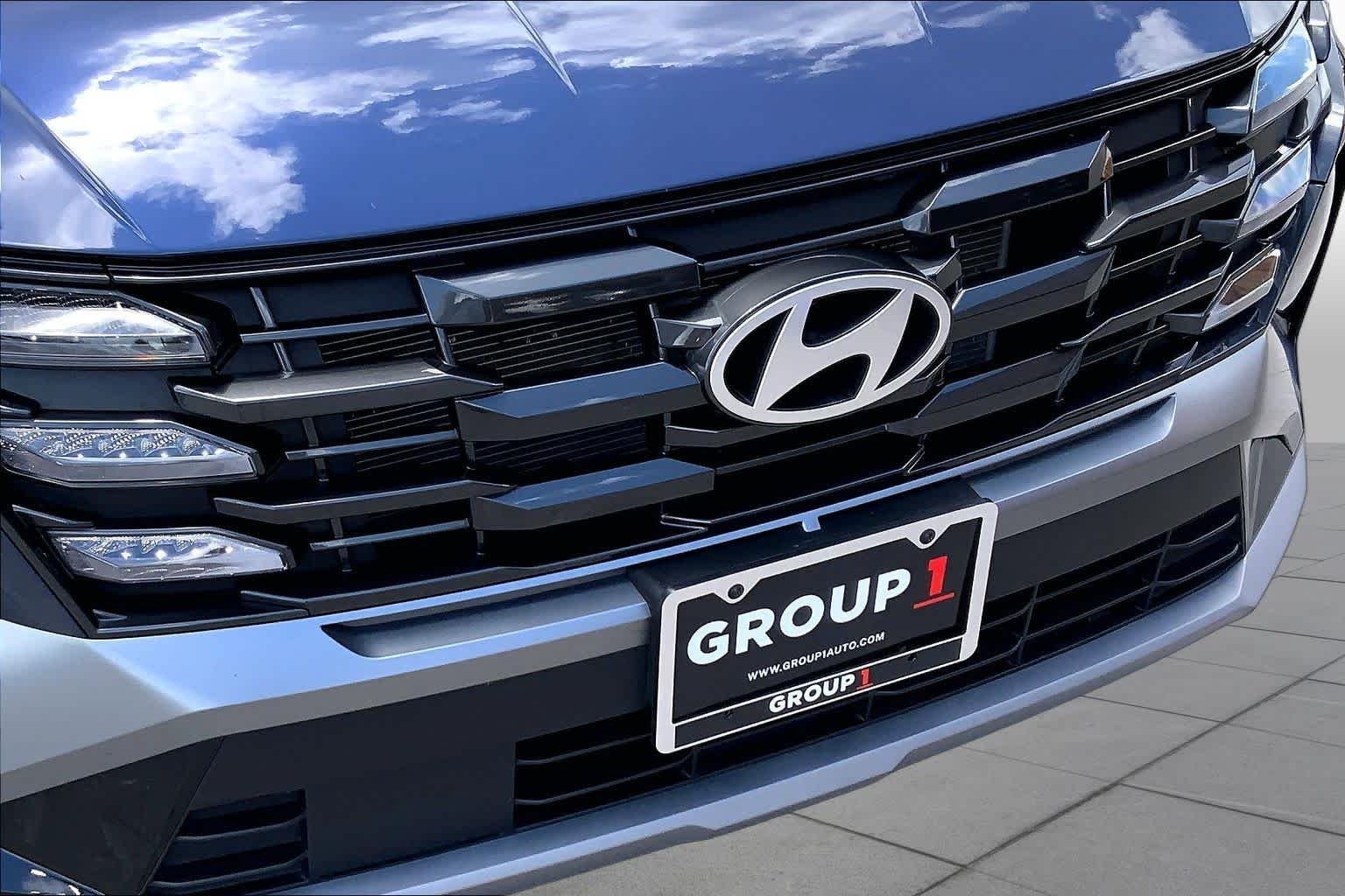 Used 2025 Atlantis Blue Hyundai SEL Convenience image 30
