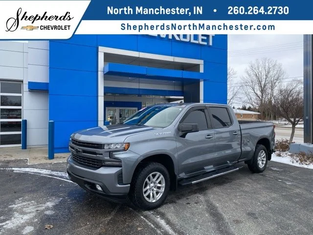 Used 2019 Gray Chevrolet RST image 1