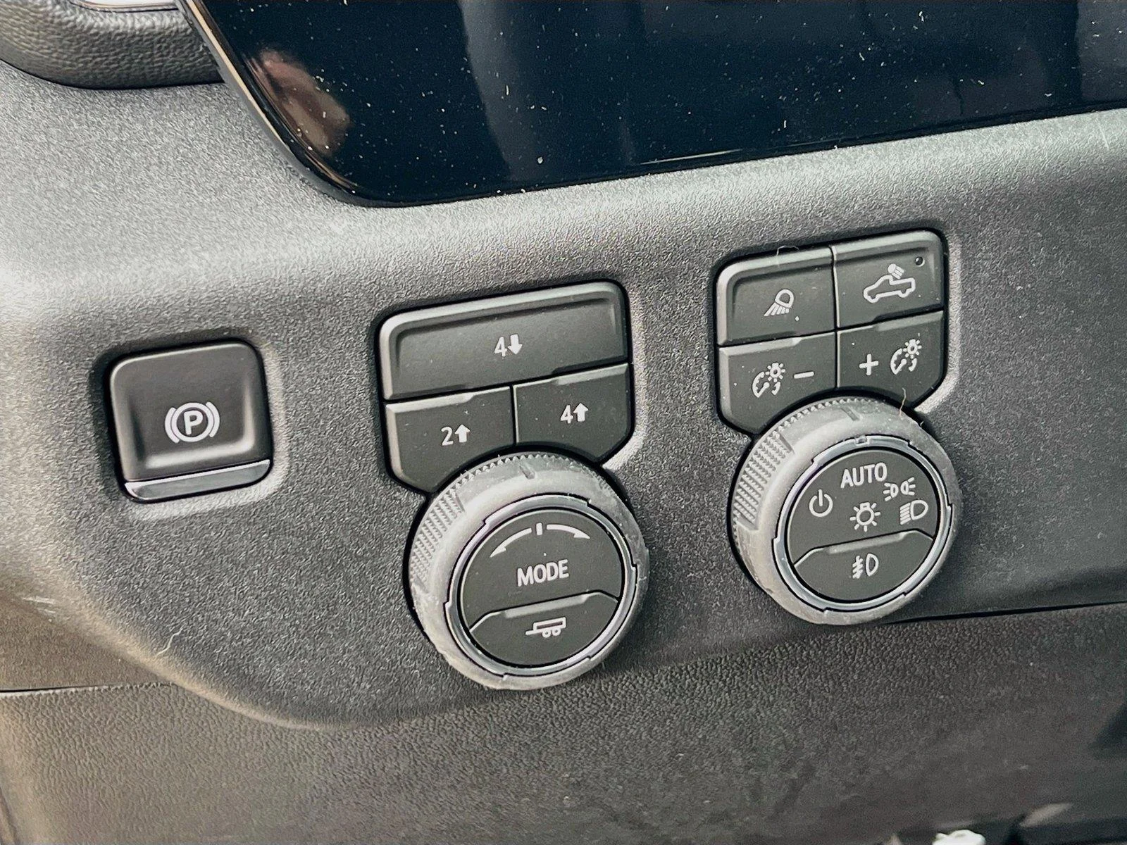 2026 Chevrolet Silverado 3500 HD LT - Photo 14