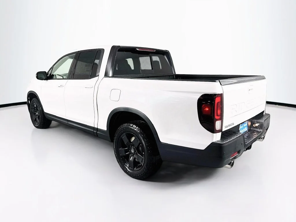 New 2026 Platinum White Pearl Honda Black Edition image 5