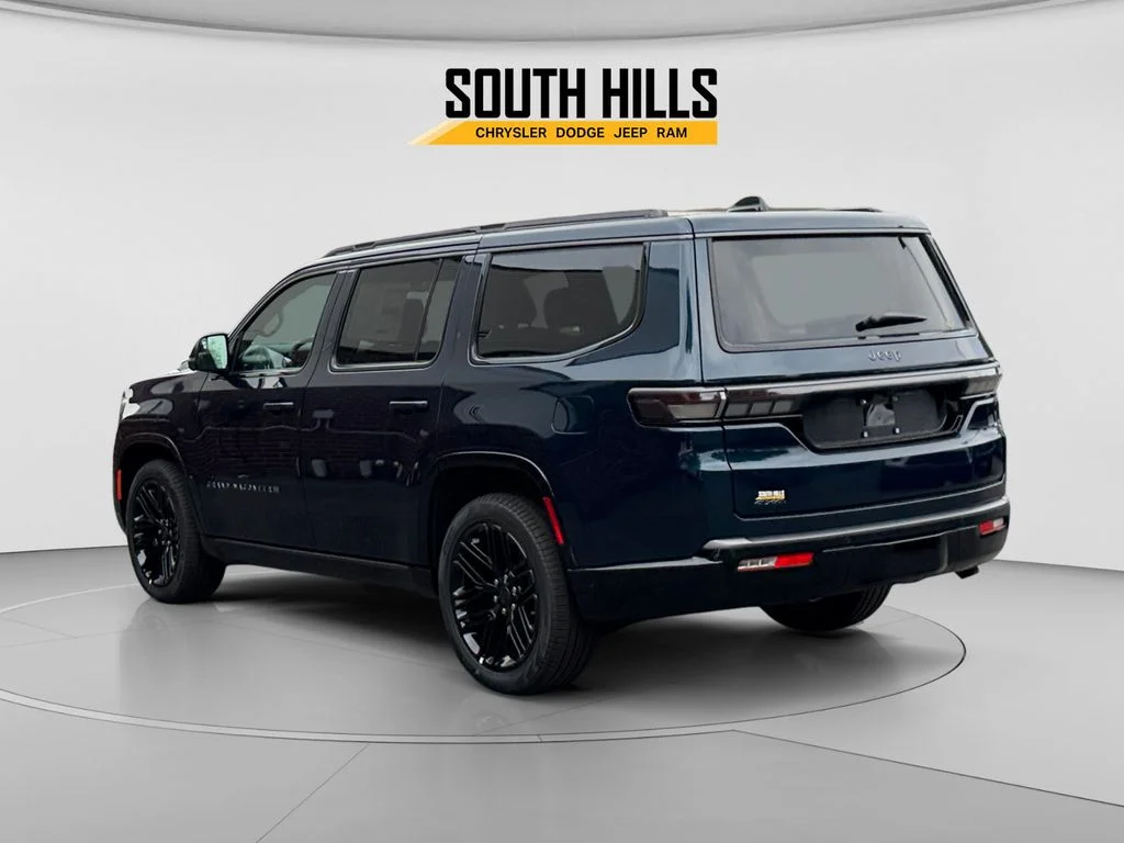 New 2026 Fathom Blue Pearl-Coat Exterior Paint Jeep Limited Reserve image 3
