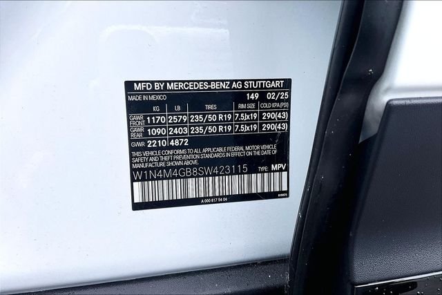 Used 2025 White Mercedes-Benz GLB 250 image 11