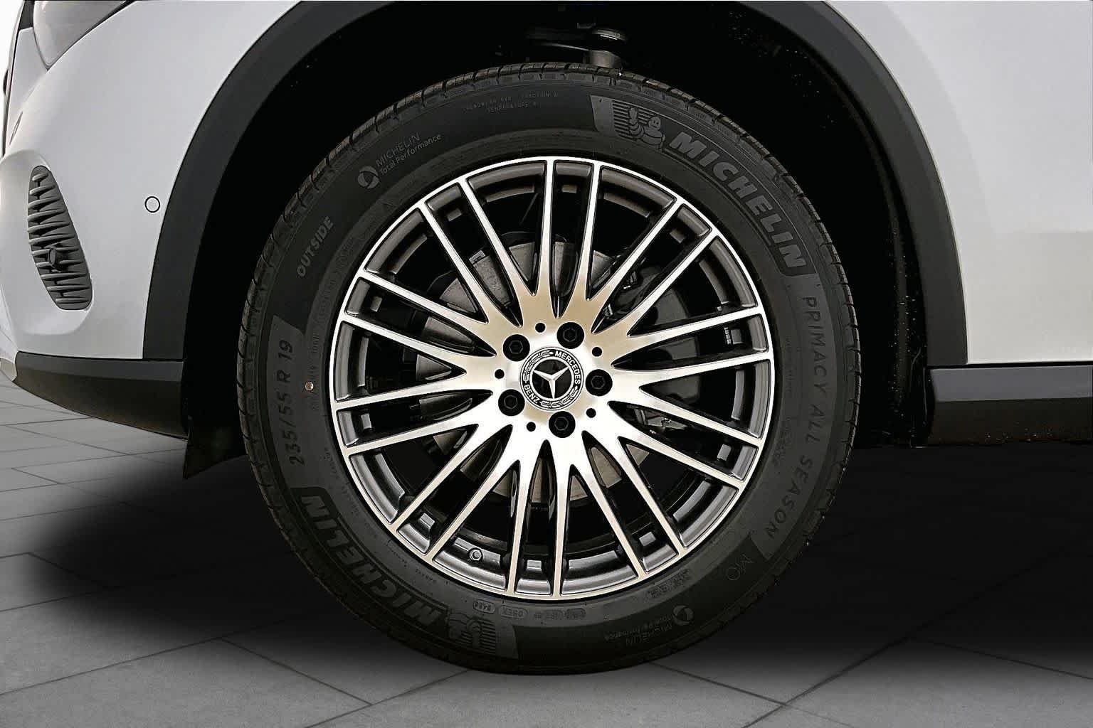 New 2026 Cirrus Silver Metallic Mercedes-Benz GLC 300 image 11