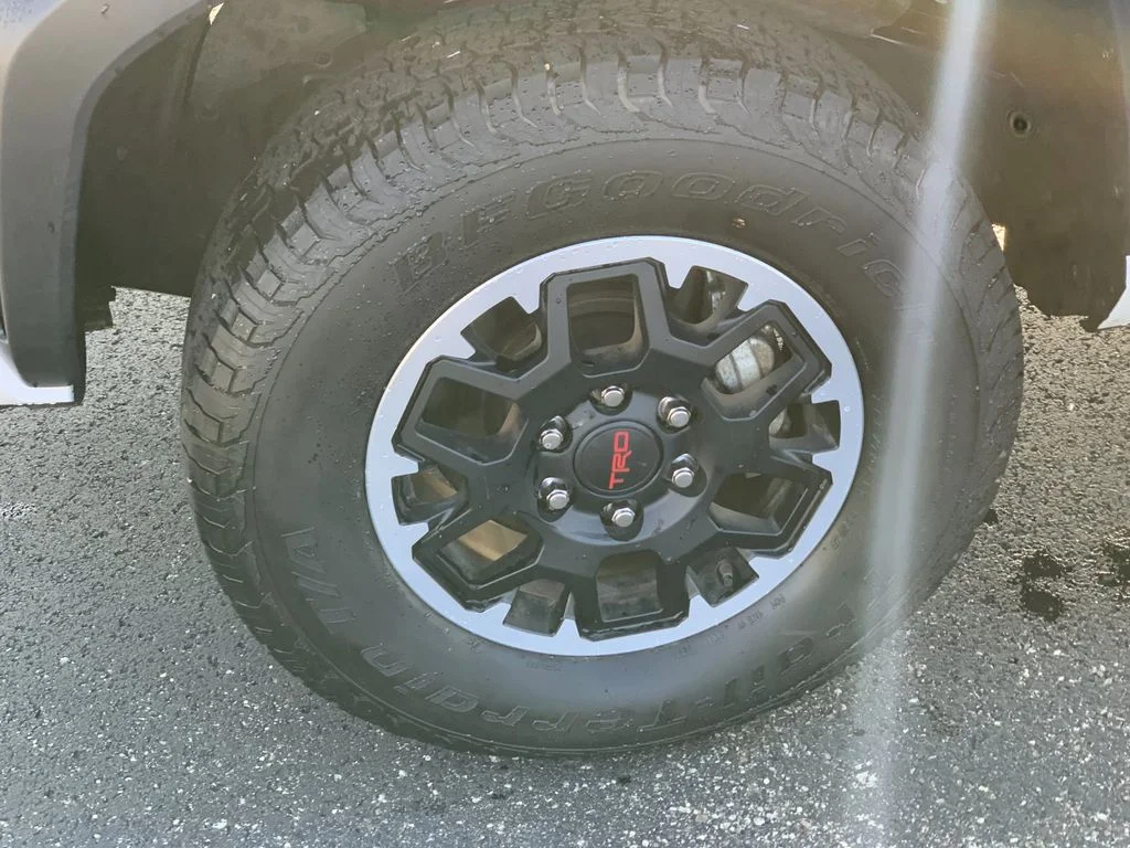 Used 2025 White Toyota TRD Off-Road image 32