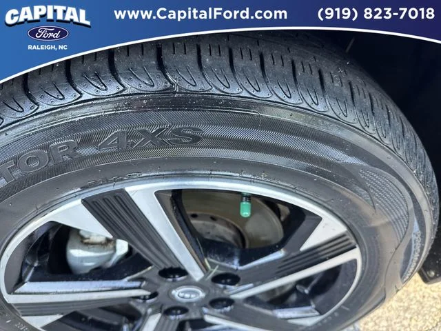 Used 2025 Blue Nissan SV image 14