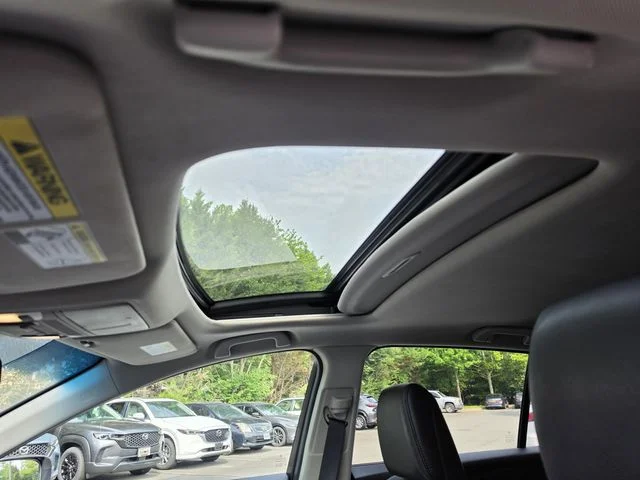 Used 2015  Acura Technology Package image 3