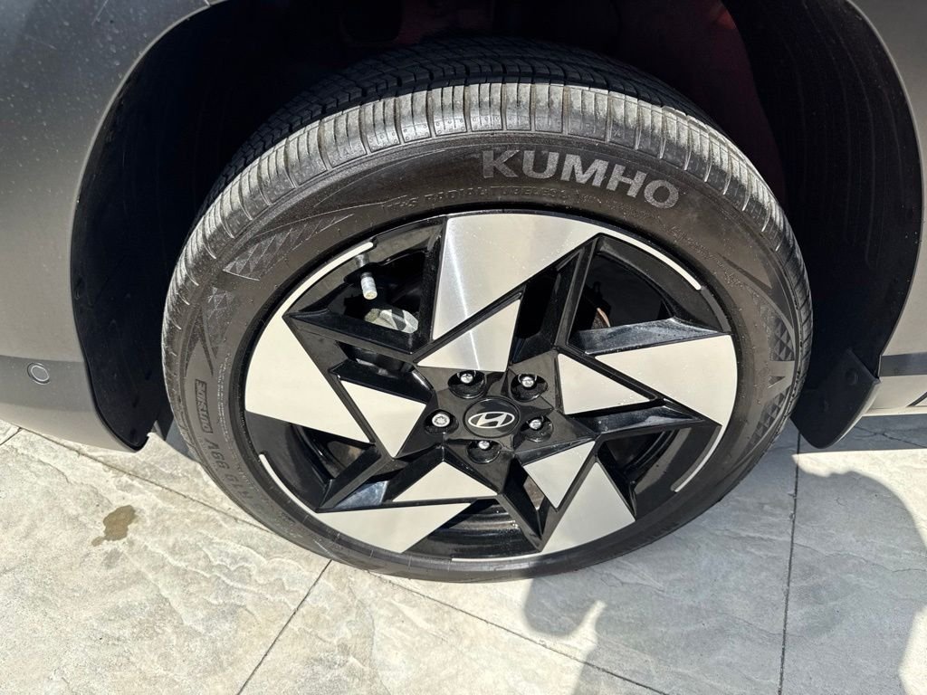 Used 2025 Orange Hyundai Limited image 9
