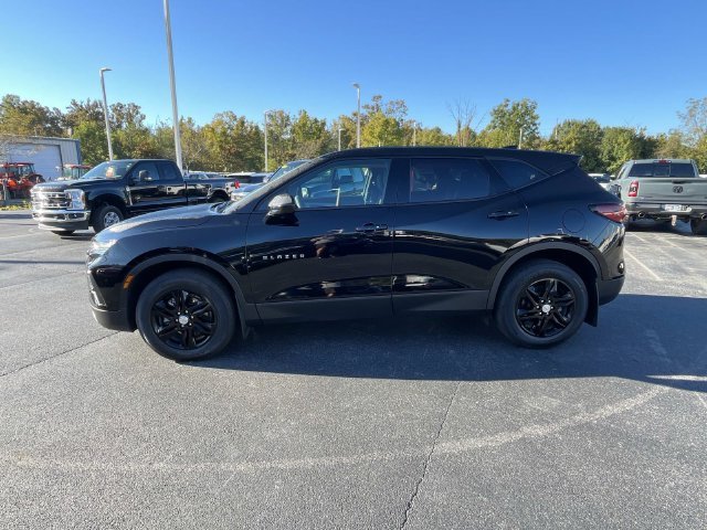 Used 2022 Black Chevrolet LT image 6