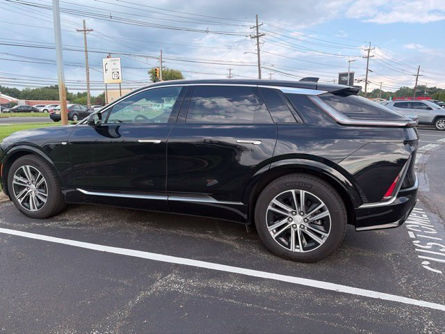 Used 2024 Cadillac LYRIQ Luxury 1 with VIN 1GYKPPRLXRZ132163 for sale in Mount Laurel Township, NJ