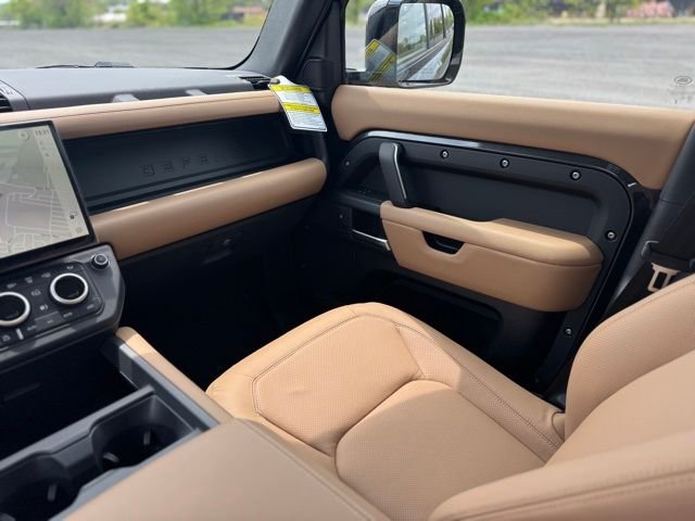 New 2026 Carpathian Grey Land Rover S image 12