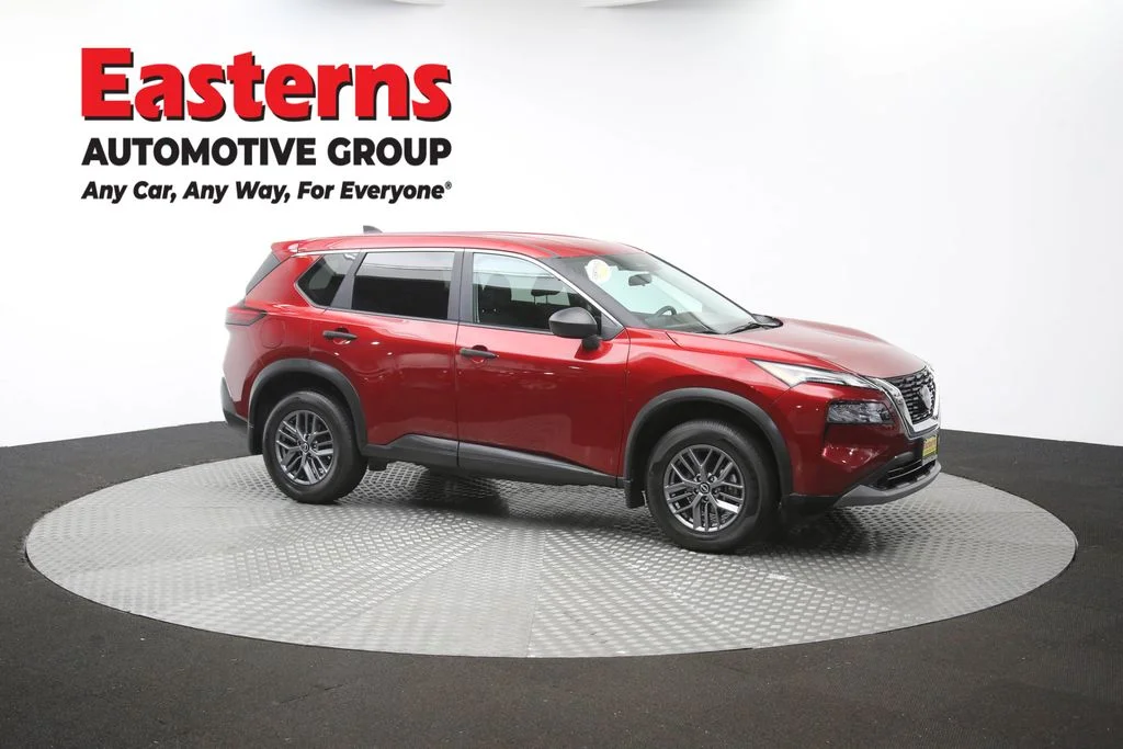Used 2023 Red Nissan S image 49