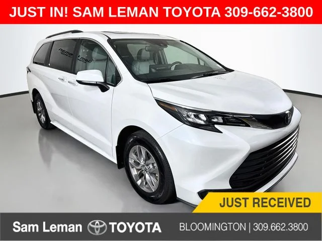 2025 Toyota Sienna XLE