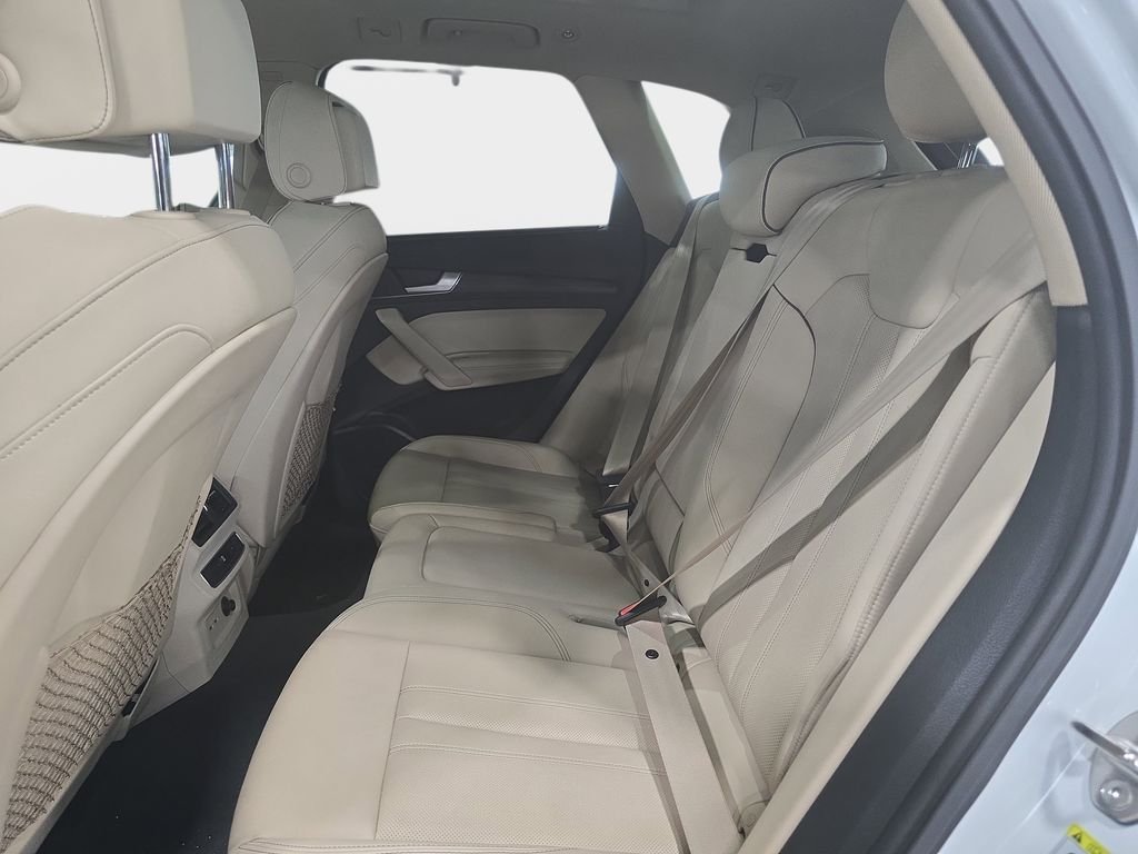 Used 2024 Glacier White Audi 45 S line Premium Plus image 22