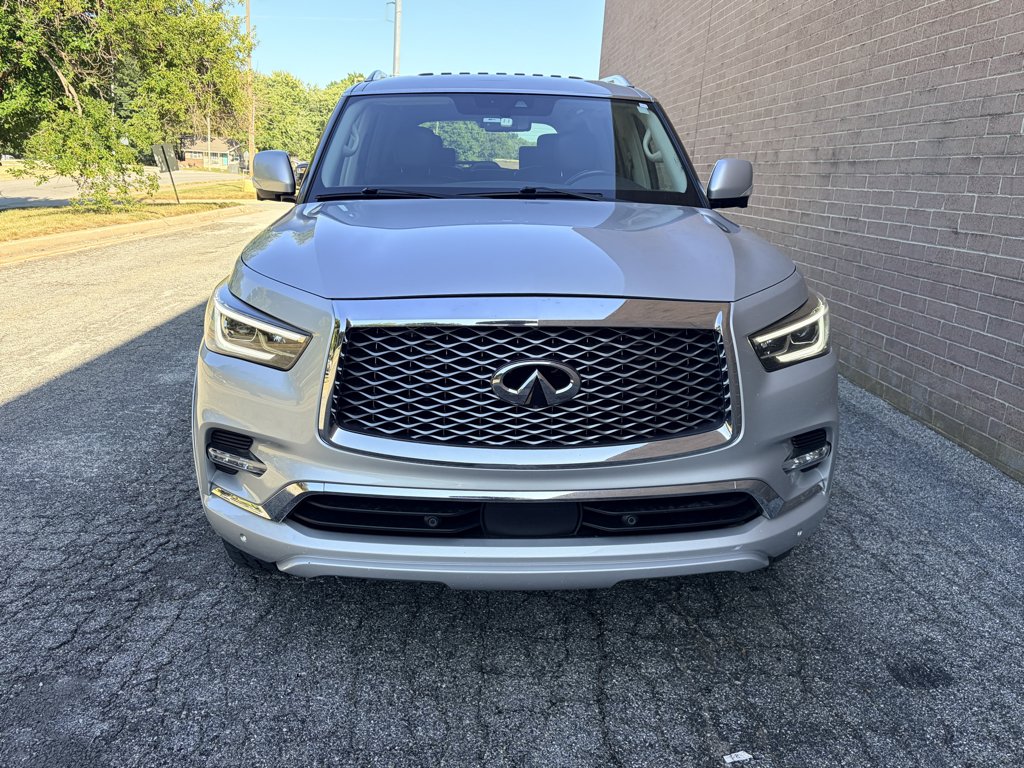 Used 2020 Liquid Platinum INFINITI LUXE image 8