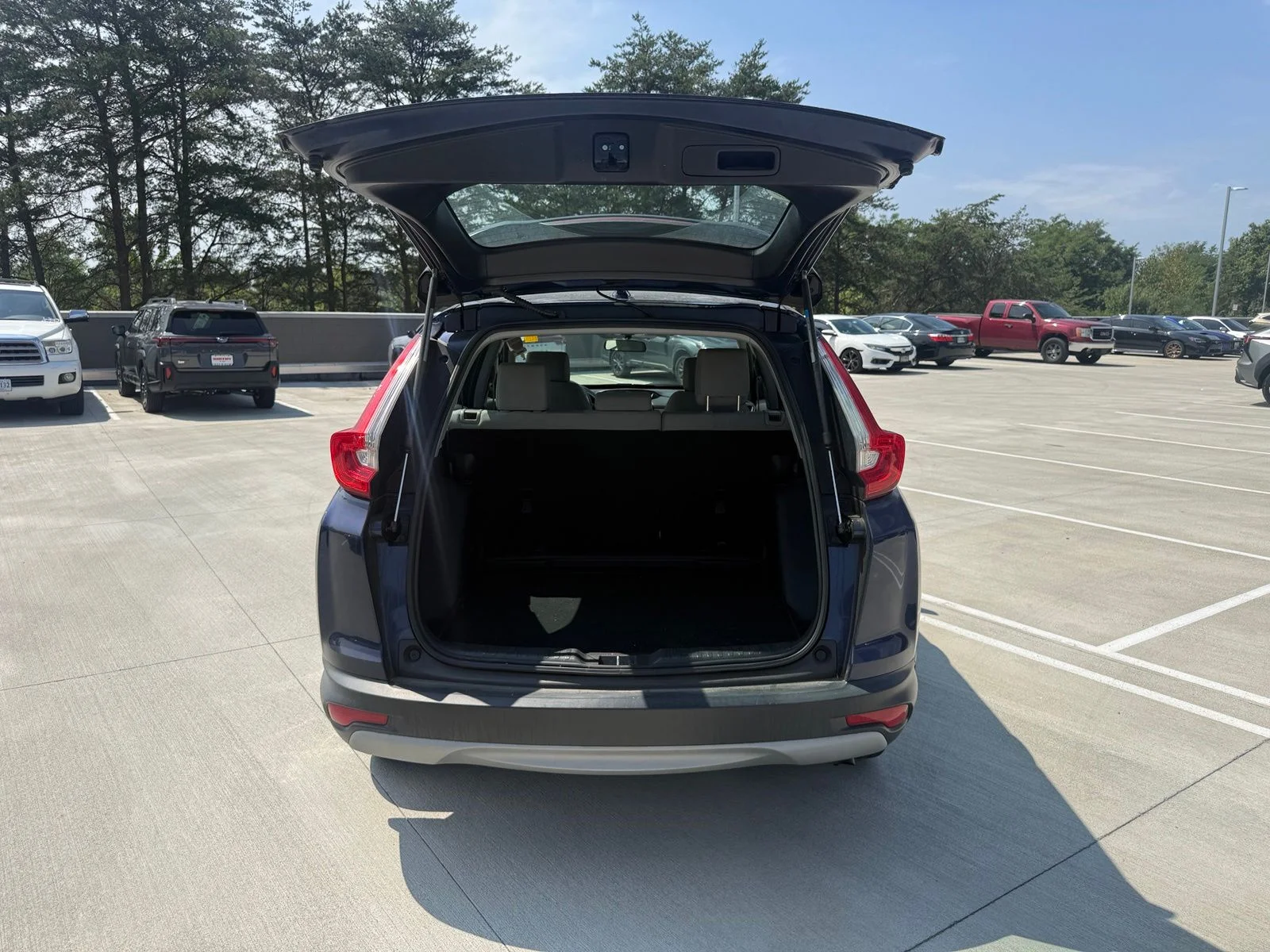 Used 2017 Blue Honda LX image 9