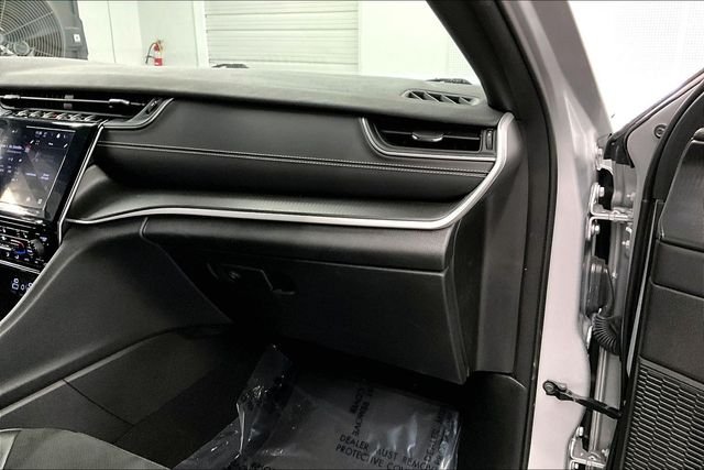 2024 Jeep Grand Cherokee Altitude - Photo 19