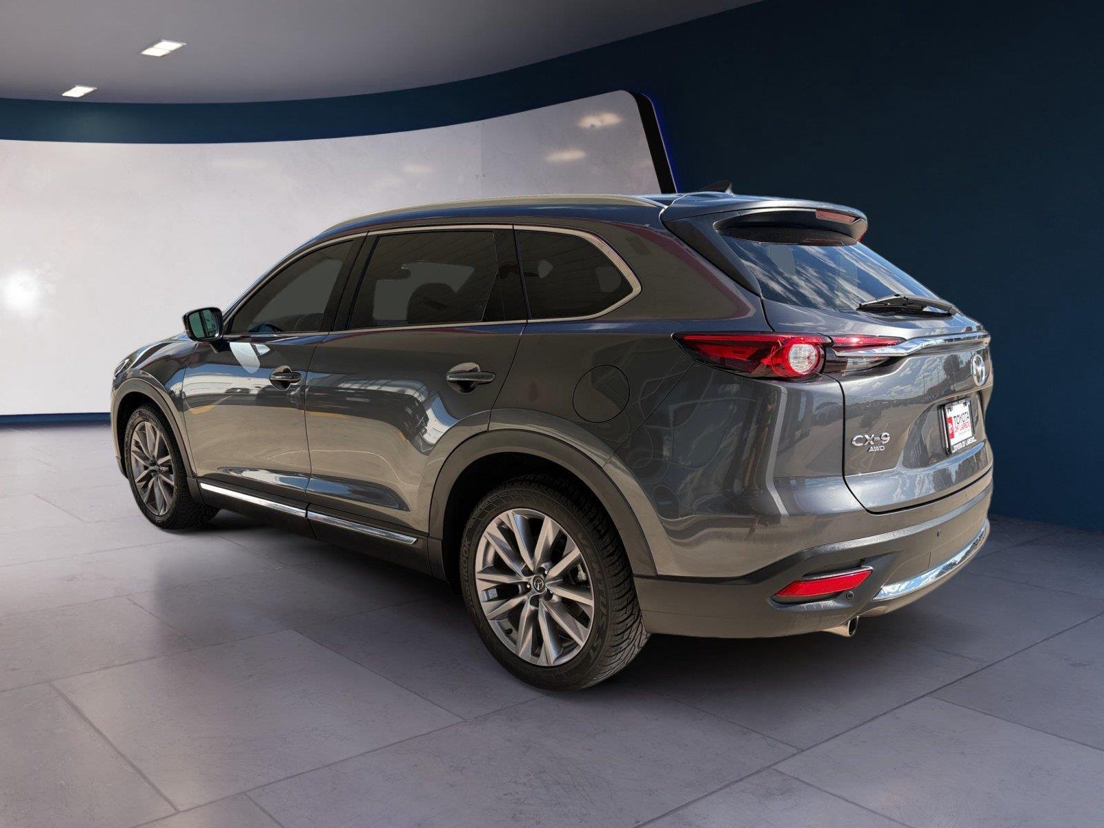 Used 2023 Machine Gray Metallic Mazda Grand Touring image 3
