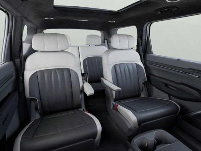 New 2026 White Kia GT-Line image 11