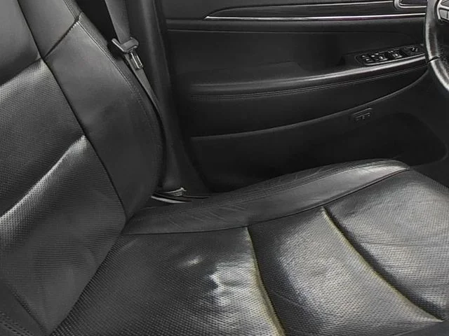 Used 2019 White Jeep Limited image 37