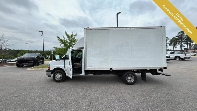 Used 2023 SUMMIT WHITE Chevrolet Work Van image 5