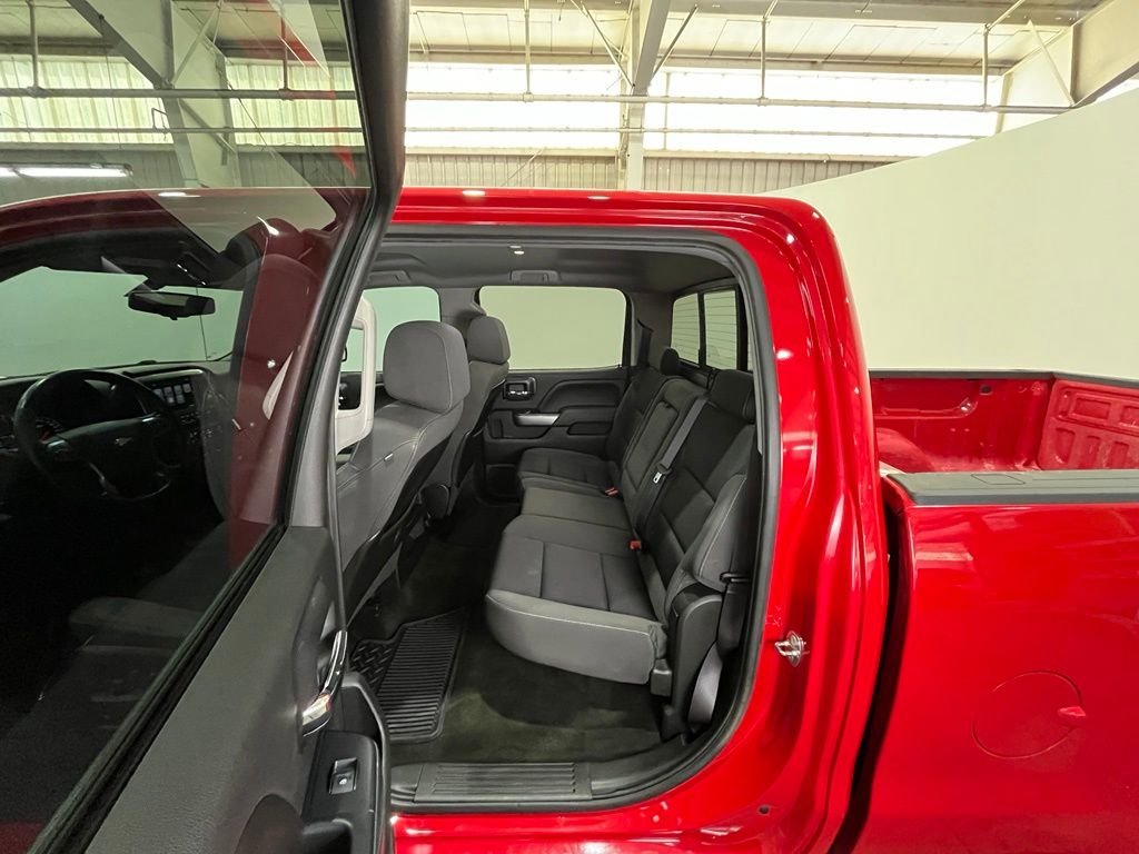 Used 2014 Red Chevrolet LT image 16
