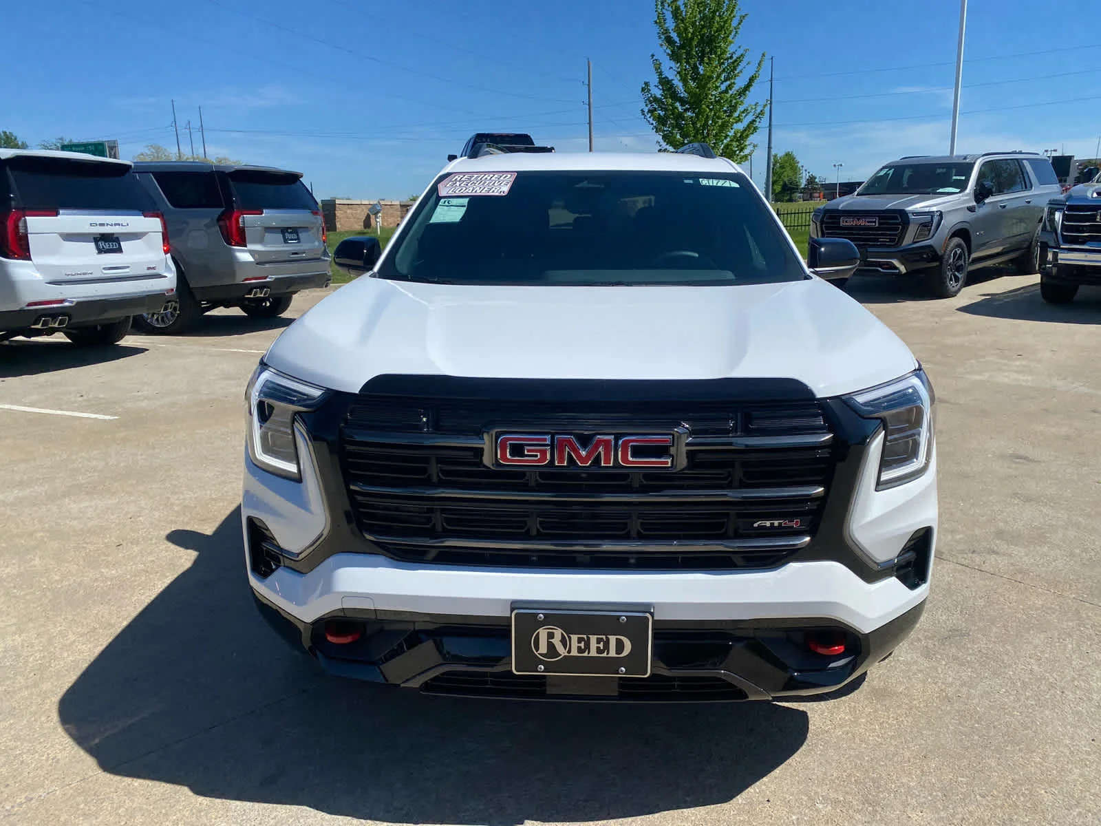 New 2026 Summit White GMC AT4 image 3
