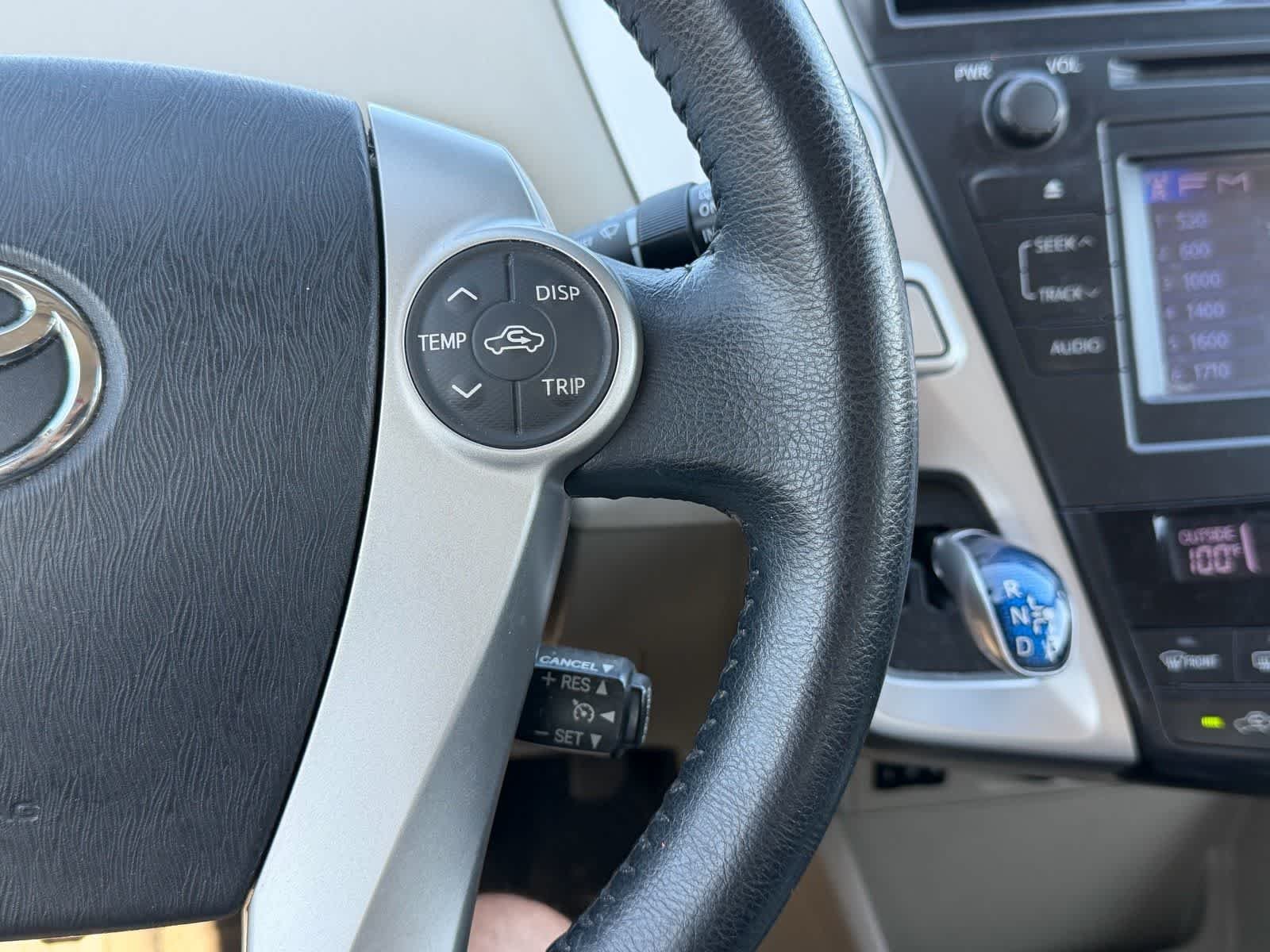 Used 2014 Blizzard Pearl Toyota Five image 18