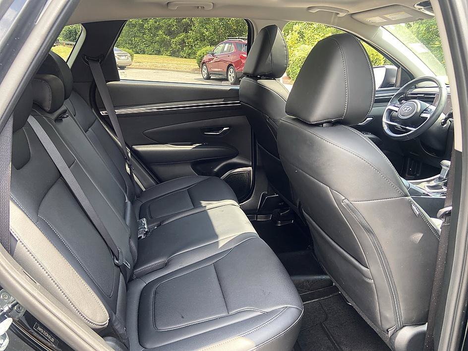 Used 2024 Black Pearl Hyundai SEL image 19
