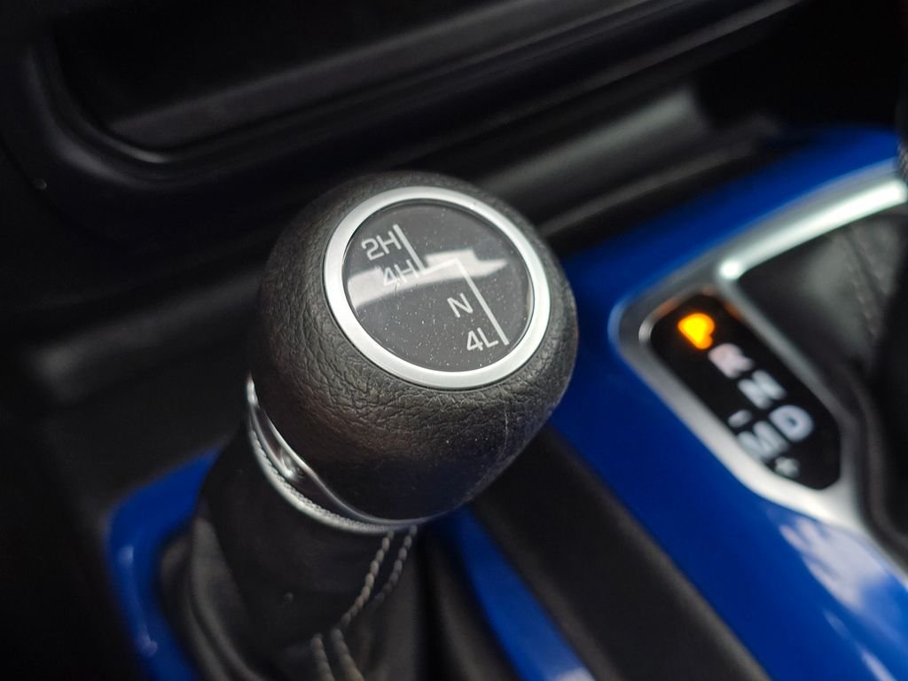 Used 2019 Blue Jeep Unlimited Sahara image 35