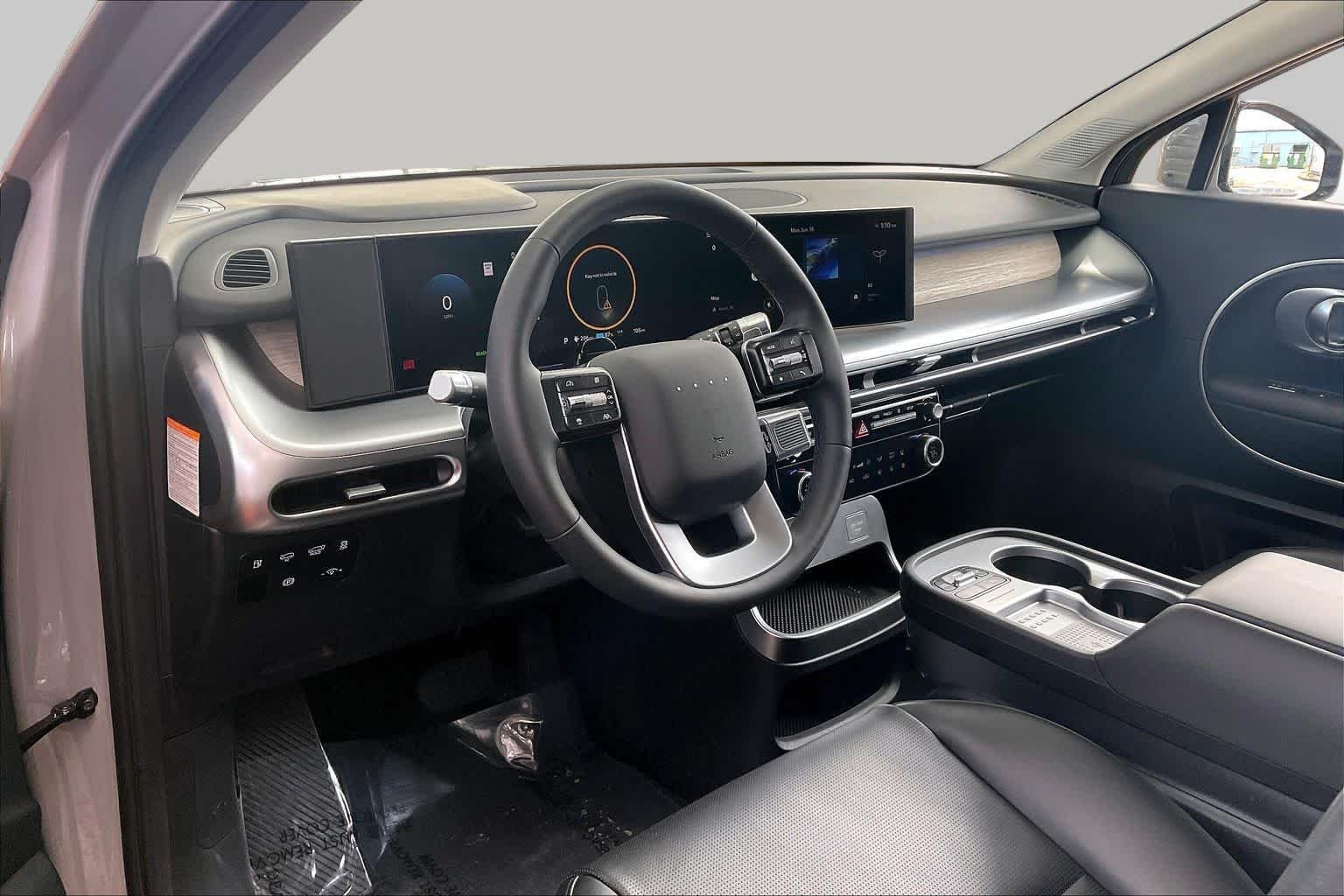 Used 2026 Cyber Gray Hyundai SEL image 17