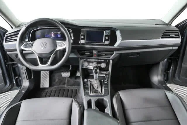 Certified Used 2024 Platinum Gray Metallic Volkswagen SE image 17
