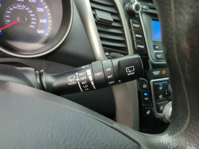 Used 2016 Blue Hyundai Base image 29