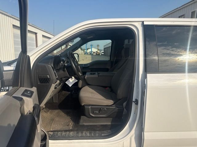 Used 2018 White Ford XLT image 3