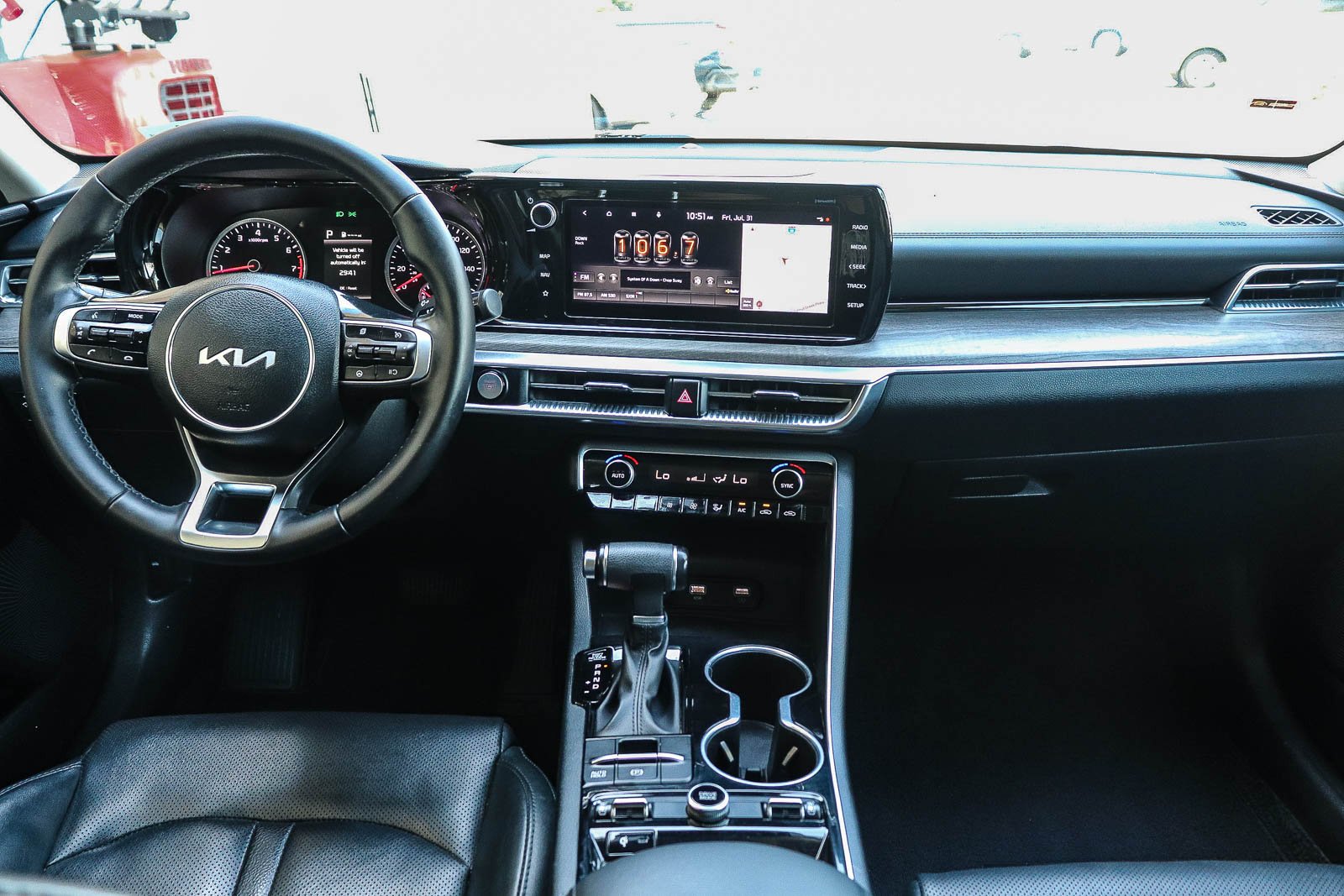 Used 2022 Ebony Black Kia EX image 13