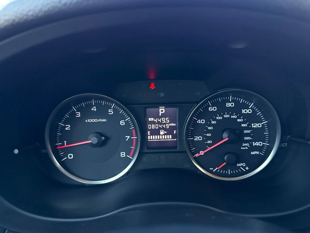 Used 2015 Dark Gray Metallic Subaru 2.0i Premium image 18