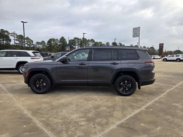 New 2025 Baltic Gray Metallic Clear-Coat Exterior Paint Jeep Altitude X image 2