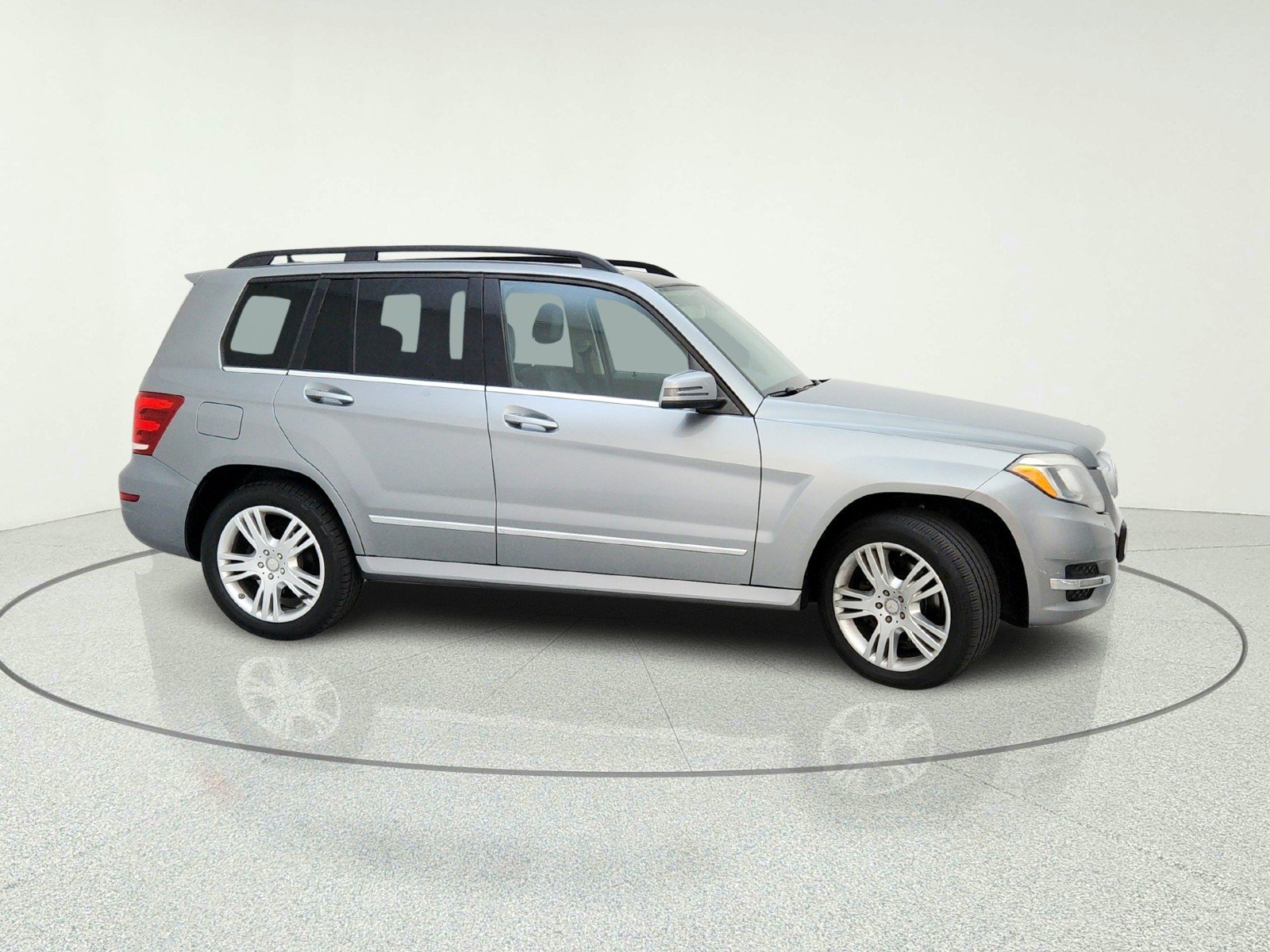 Used 2015 Palladium Silver Metallic Mercedes-Benz GLK 350 image 6