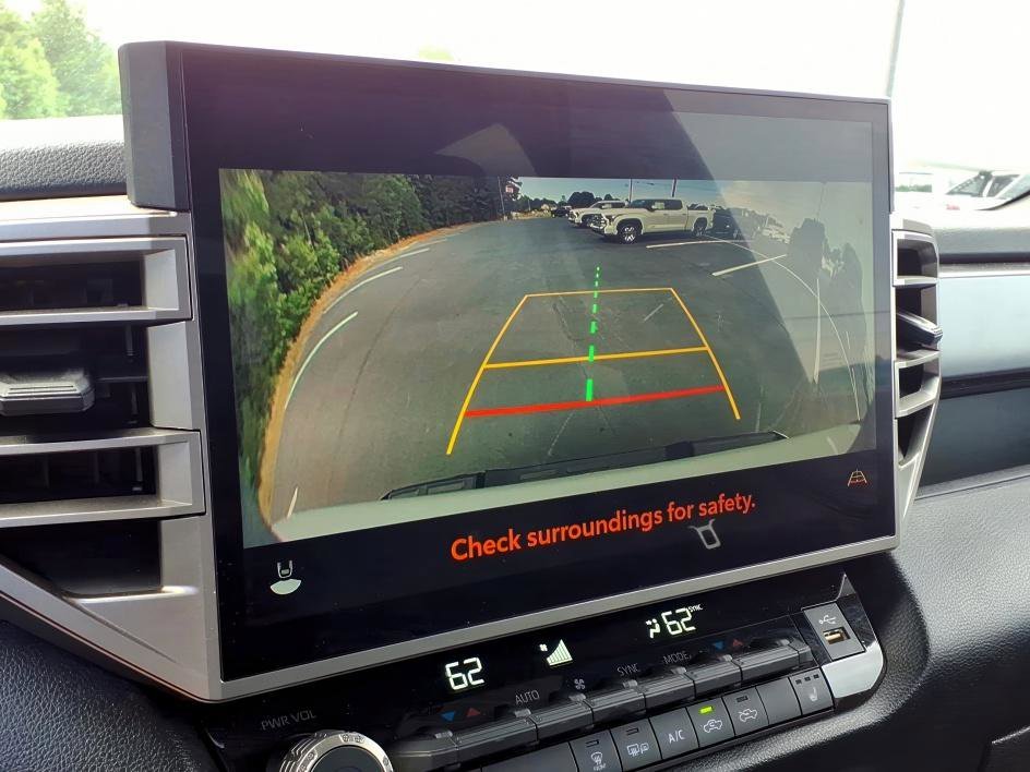 Used 2025 Ice Cap Toyota SR5 image 18