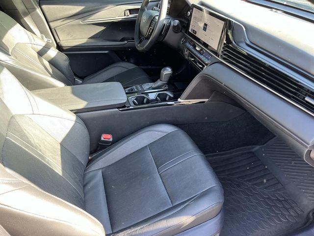 Used 2025  Toyota XSE image 22