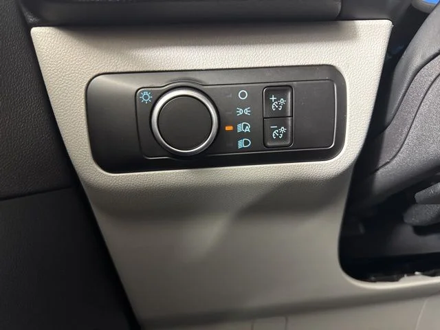 New 2026 Oxford White Ford Active image 20