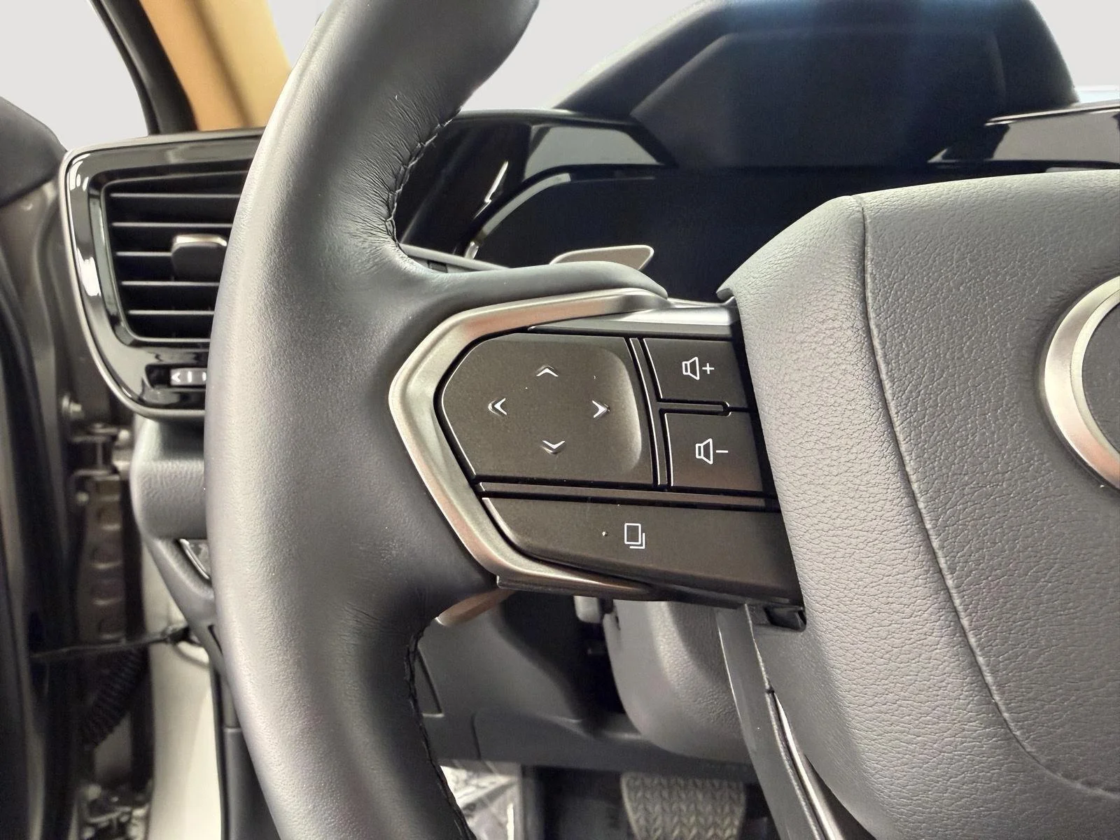 Certified Used 2026 Atomic Silver Lexus NX 350h Premium image 12
