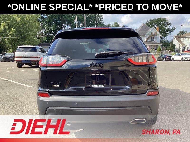 Used 2020 Black Jeep Latitude Plus image 7