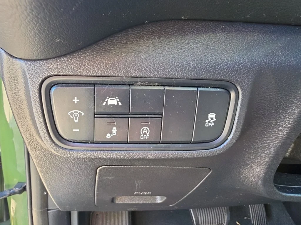 Used 2021 Green Kia X-Line image 13