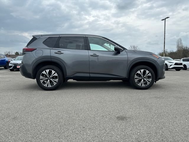 Used 2021 Gray Nissan SV image 11