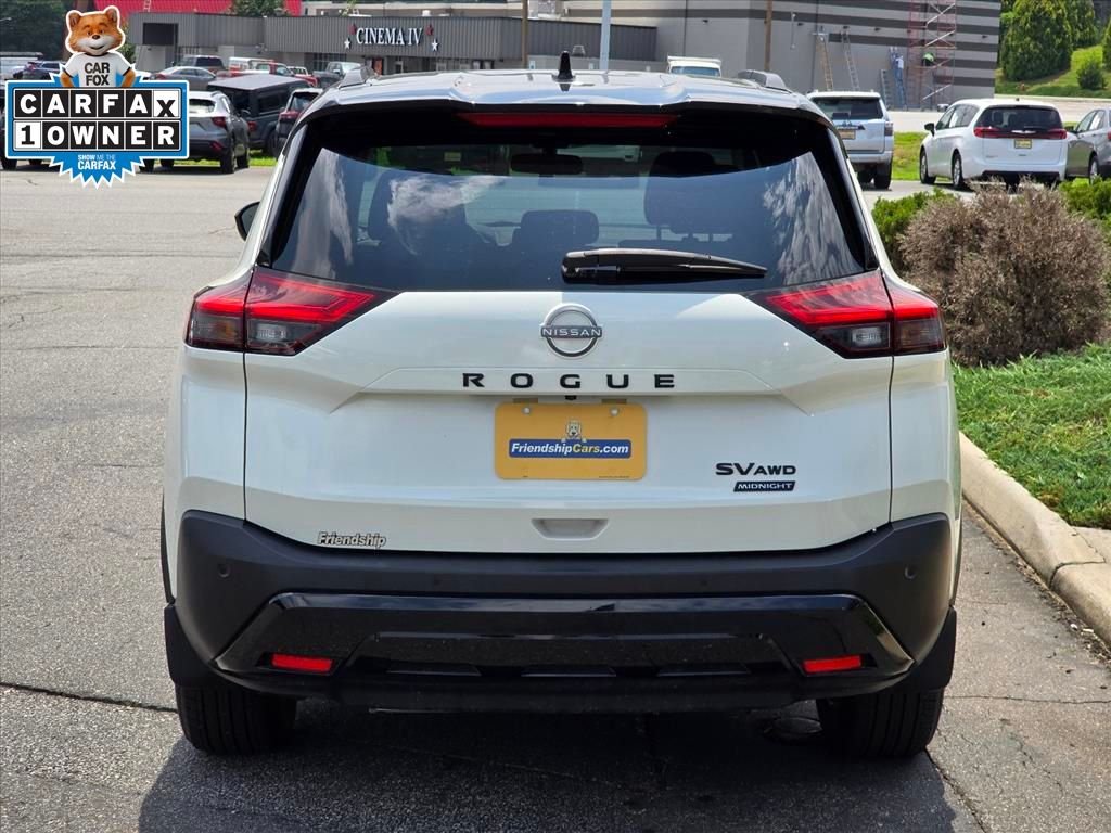Used 2023 White Nissan SV image 25