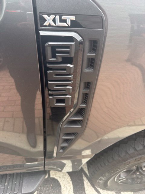 Used 2023 Carbonized Gray Metallic Ford XLT image 8