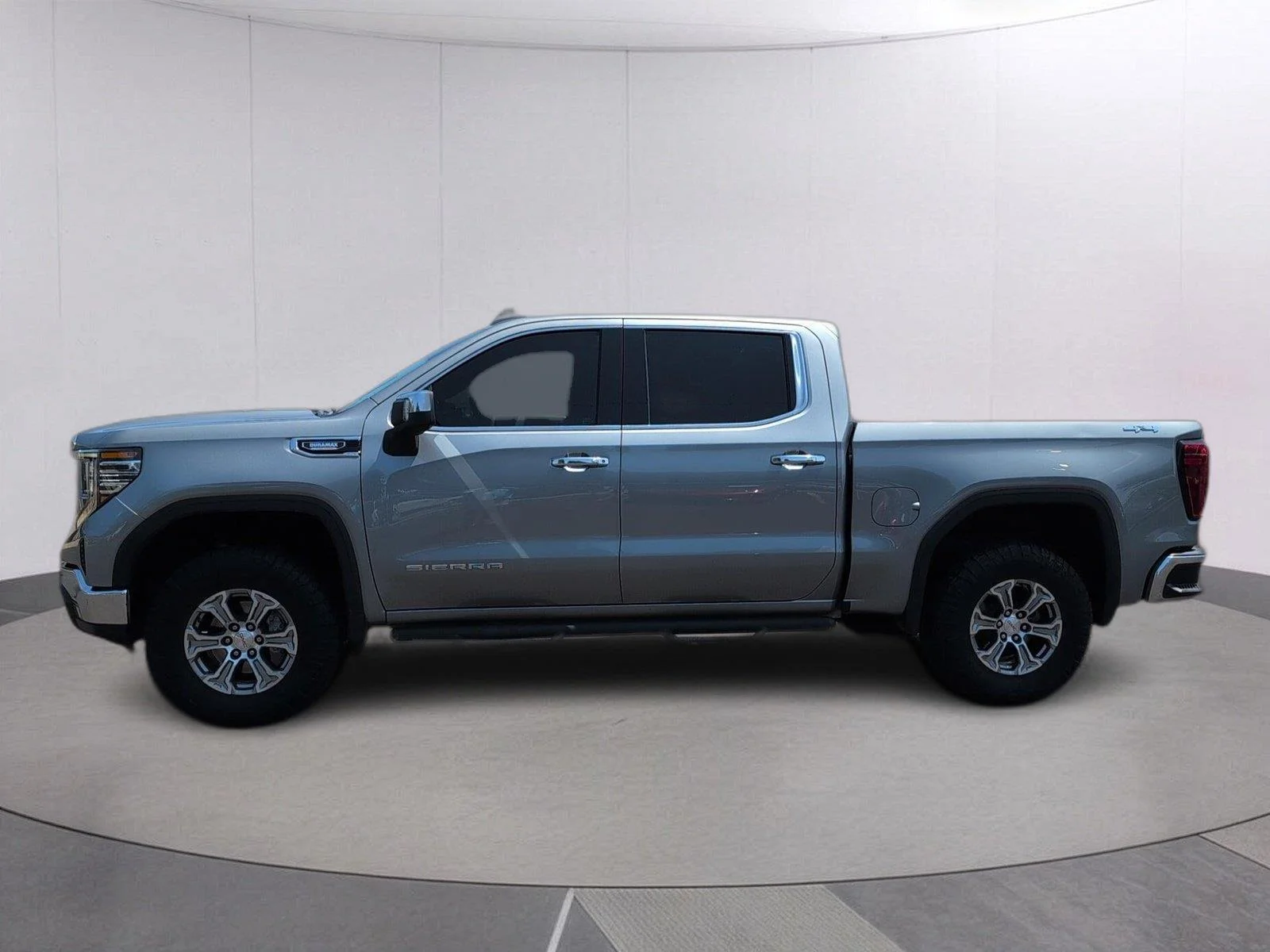 Used 2024 Sterling Metallic GMC SLT image 2
