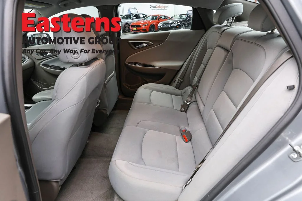 Used 2024 Gray Chevrolet LT image 21