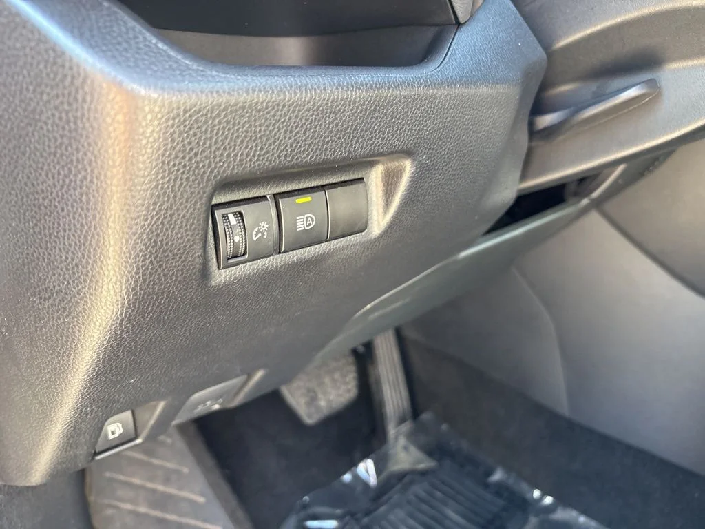 Used 2024 Silver Toyota XLE image 17