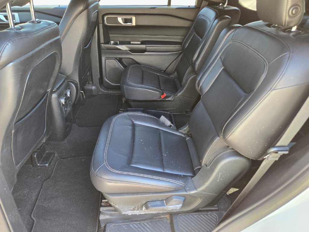 2020 Ford Explorer XLT - Photo 17